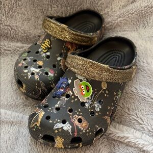 Croc x Vera Bradley Harry Potter Collab